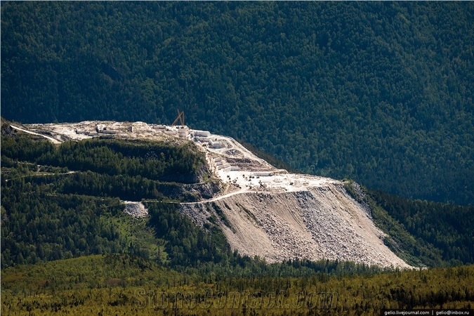 Sayansky Marble Quarry, Sayansky Pink Marble