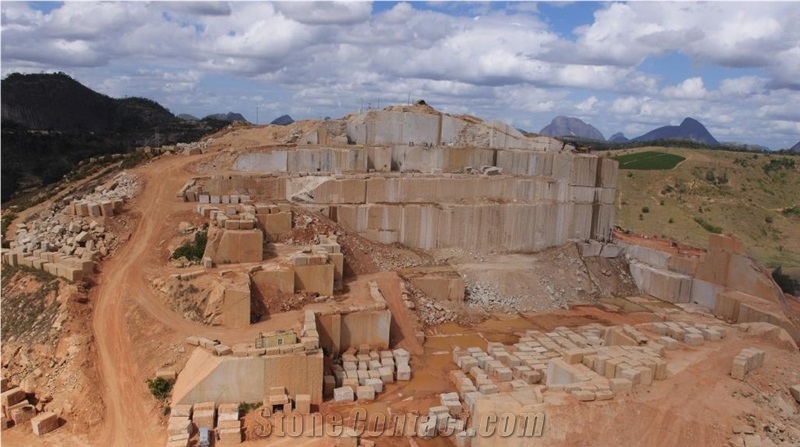 GOLD BRASIL/ NEW VENETIAN GOLD - OWN QUARRY