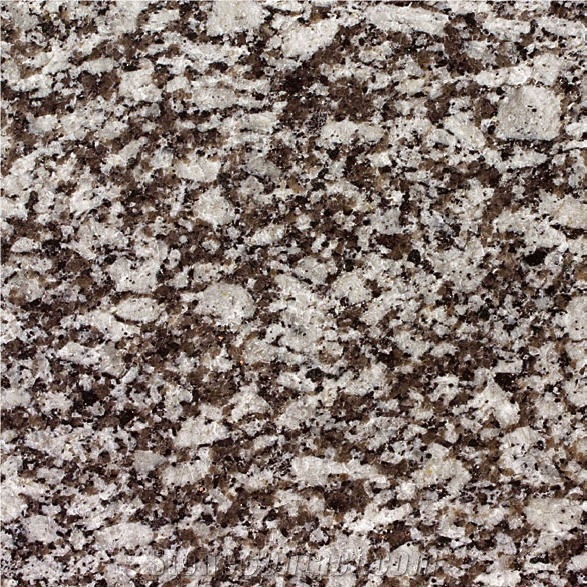Gran Perla Granite Quarry located in Cabeceiras