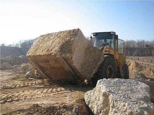 Rivard Stone St. Croix Valley Limestone - Oneota Limestone Quarry