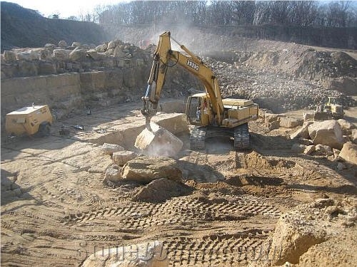 Rivard Stone St. Croix Valley Limestone - Oneota Limestone Quarry