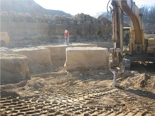 Rivard Stone St. Croix Valley Limestone - Oneota Limestone Quarry