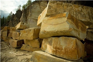 McGregor Lake Quarry in Northwestern Montana