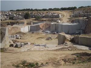 Rosa Villar Granite (Villar del Rey - Badajoz) Quarry