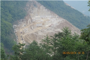 Swan Beige Marble Quarry