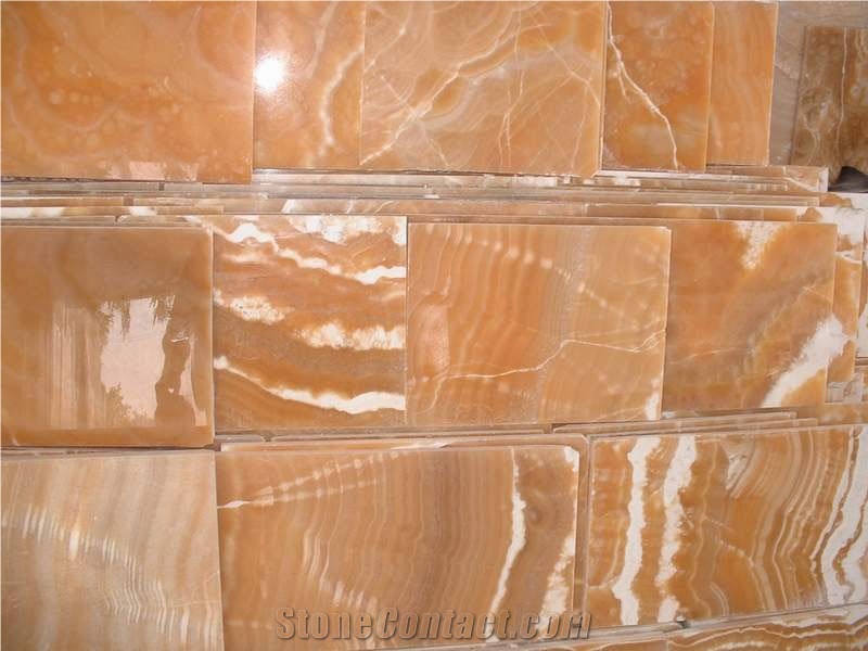 Bolourin Onyx Mashhad (Orange Onyx) Quarry