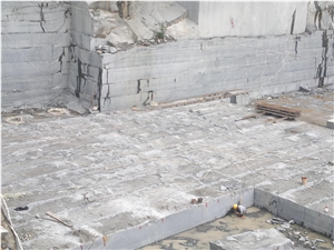 G654 Granite China dark grey China impala Granite Quarry