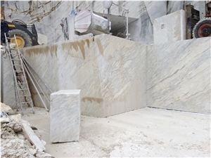 Calacatta Ocean Grey Marble and Gold Quarry