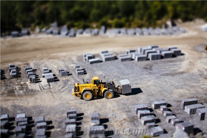 Lundhs Blue GT Granite Quarry no: 6 - Dark Blue Pearl Granite