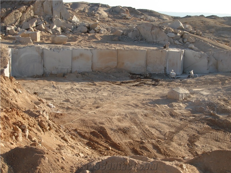 Nehbandan Pink Granite Quarry