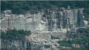 Verde Andeer Gneiss Quarry