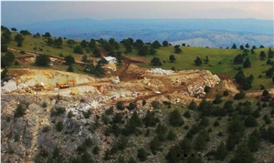 Sultan Onyx Quarry
