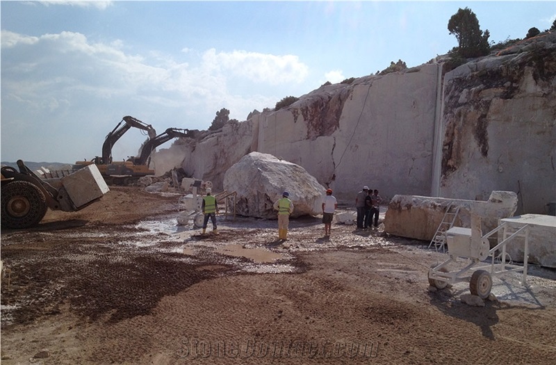 Spartan Beige Marble Quarry