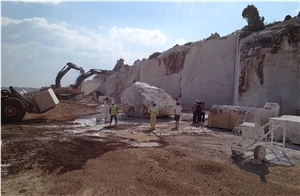 Spartan Beige Marble Quarry