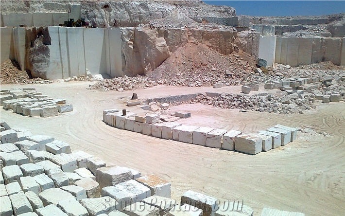 Sunny Light Marble, Sunny Dark Marble Quarry