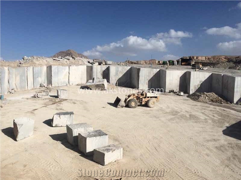 Pietra Grey Marble Quarry