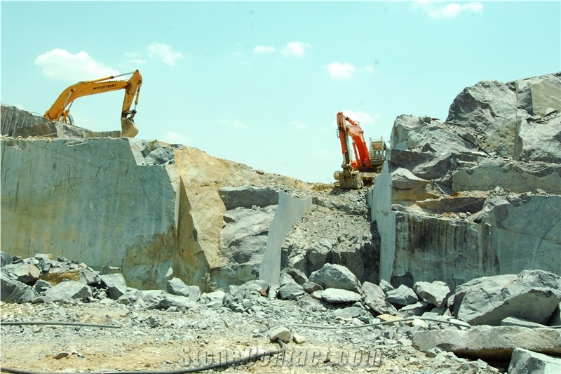 Indian Aurora Granite Quarry