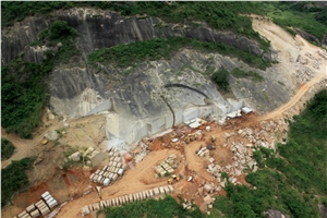 Giallo Supreme Granite Quarry