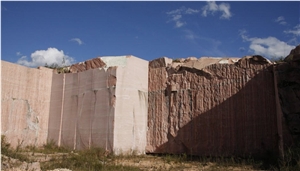 Rosa Corallo Quartzite Quarry