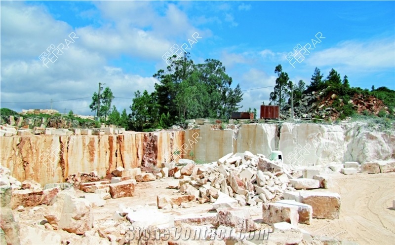 Moca Creme Limestone Quarry