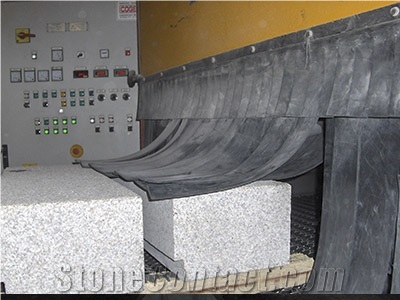 Azul Alpendurada Granite Quarry