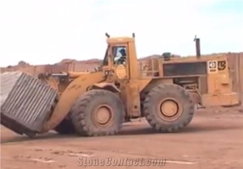 Porfido Argentino, Porfiris, Porfido Puerto Madryn Quarry