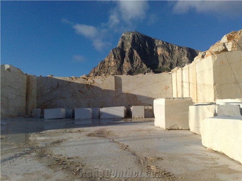 Perlato di Sicilia Cofano Quarry - Perlato Fiorito, Perlato Sicilia