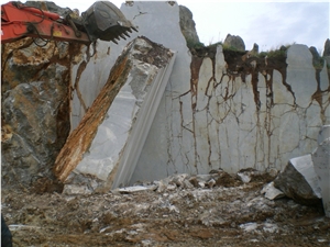 Grigio Billiemi Marble Quarry