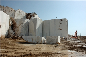 Bursa Dark Beige Marble Quarry