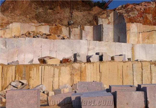 Perlato Queen Marble Quarry