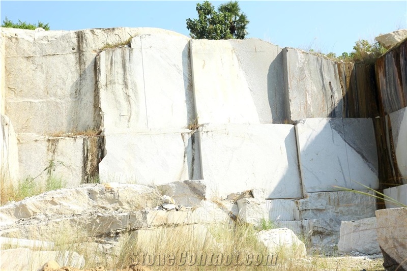 White Galaxy - Galaxy White Granite Quarry