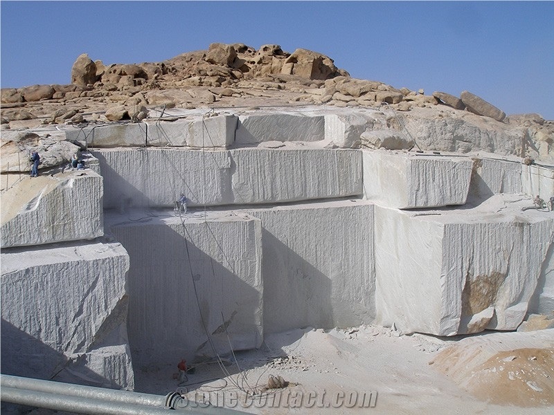 Saudi Bianco Granite Quarry