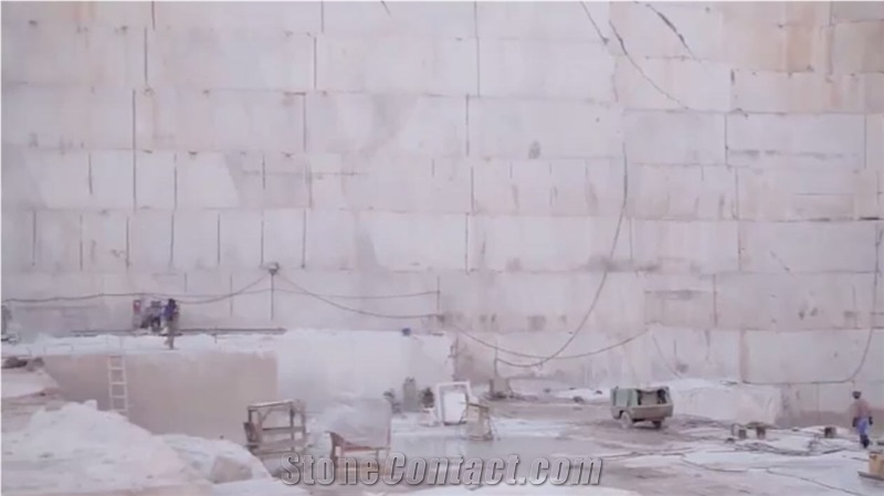 Al Suwaiq Marble Quarry
