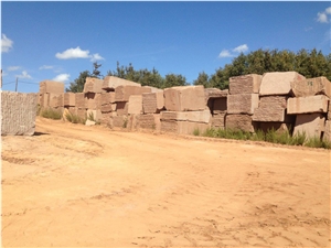 Pietra Dorata Toscana Sandstone Manciano Quarry