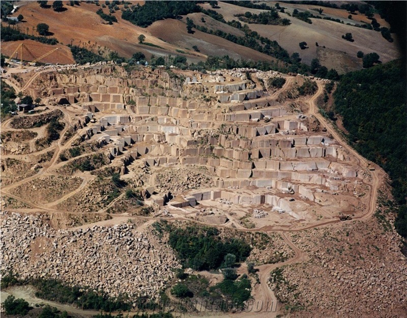 Santafiora Chiara - Santafiora Sandstone Quarry of Manciano