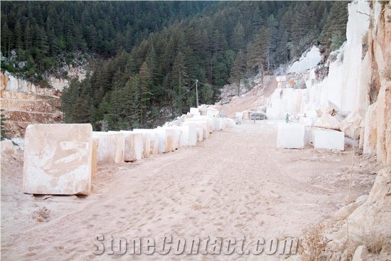 Jasmine Limestone Quarry