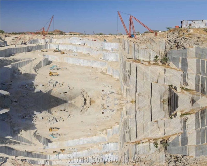 Torrento Light Marble Quarry - Toronto Brown Marble