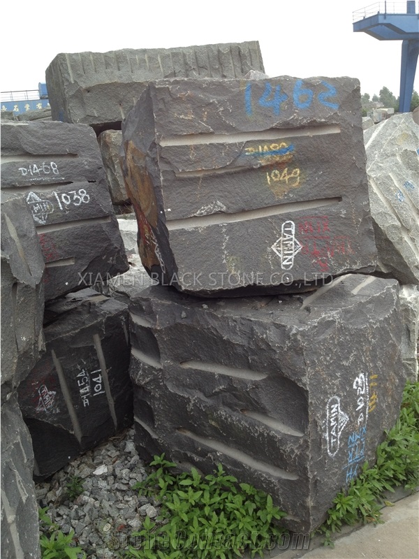 HYE Black Granite Quarry