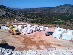 Antique Grey Quarry
