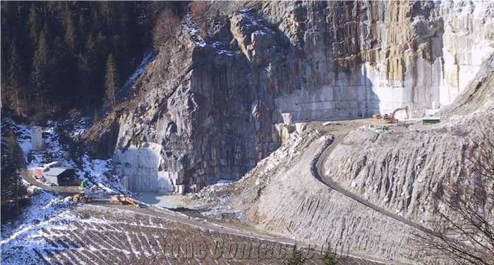 Fior di Pesco Carnico Marble Quarry