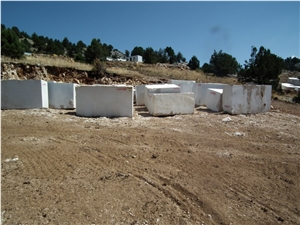 Crema Latte Beige Marble Diyarbakir Quarry