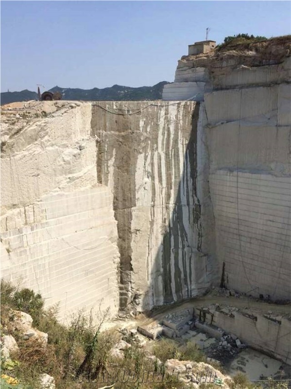 G383 Cheap Grey Granite Quarry