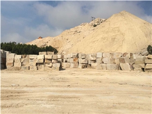 Rusty yellow granite Zhangzhou G682 Chinese granite Giallo Fantasia