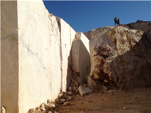 Turkey Golden Spider Marble Quarry