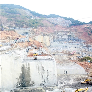 G654 Grey Granite Quarry
