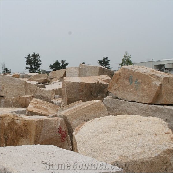 G682 Yellow Granite Quarry