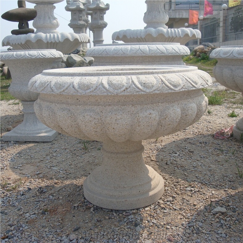G682 Yellow Granite Quarry