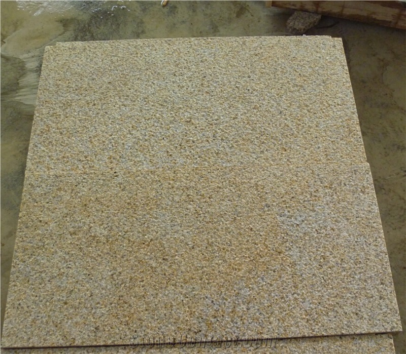 G682 Yellow Granite Quarry