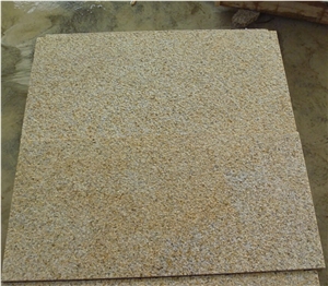 G682 Yellow Granite Quarry