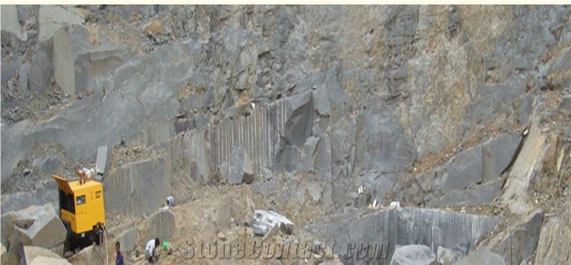 Premium Black Granite Quarry